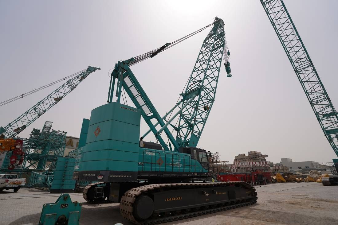 Rent 250-ton Crawler Cranes | Al Marwan