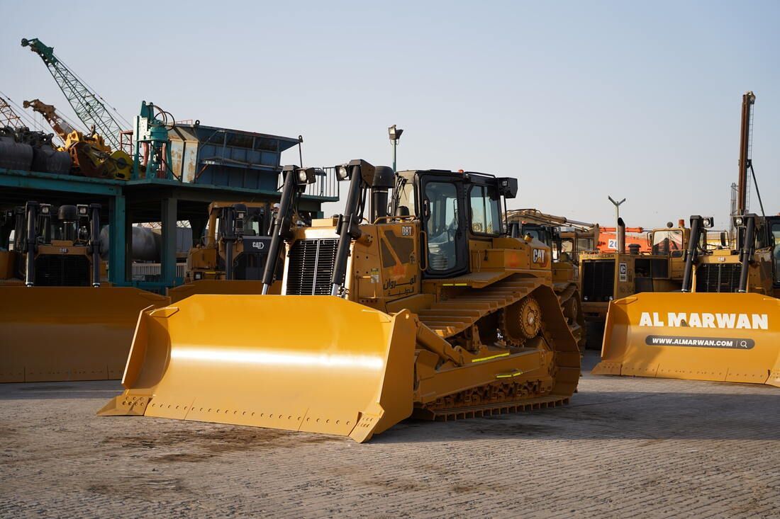 Rent Large 40-Ton LGP Bulldozers | Al Marwan