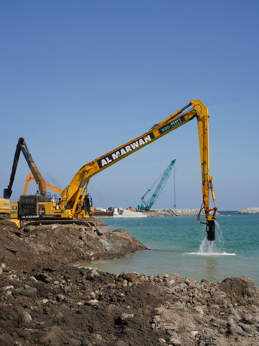Al Marwan Machinery: A Pioneer in the Demolition Industry