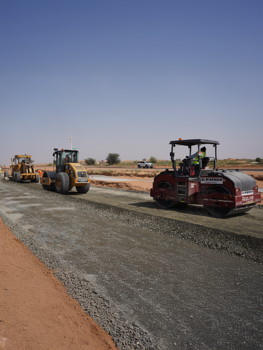 Why Contractors Choose Al Marwan for Paving Machinery
