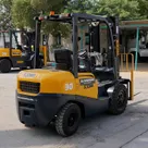 Diesel Forklifts 3 ton | Al Marwan