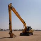 Rent 30-Ton Long-Boom Excavators | Al Marwan