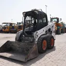 2015 bobcat s450 skid steer loader front left view