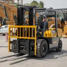 Diesel Forklifts 5 ton | Al Marwan