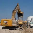 95-ton Excavators for Rent, application image