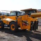 2022 JCB 540-170 Telescopic Handler Front Right Side Image