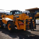 2022 JCB 540-170 Telescopic Handler Front Right Side Image