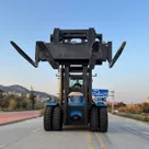 Socma HNF-500 Forklift Front View