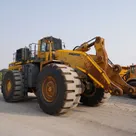Komatsu WA800-3EO Wheel Loader Front Right View