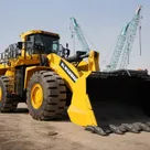 Komatsu WA900-8R Loader Front Right Image