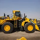 Komatsu WA900-8R Loader Right Side Image