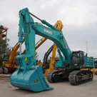 Rent Large 85-Ton Track Excavator | Al Marwan