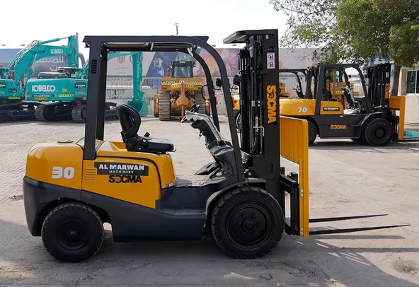 2025 Socma HNF-30 Diesel Forklift Right Side View
