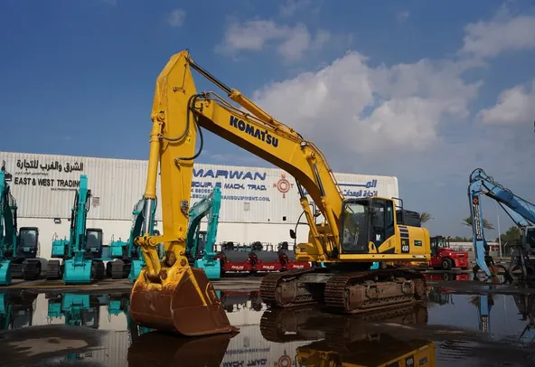 2016 Komatsu PC450-10 Track Excavator Front-right-view - Al Marwan
