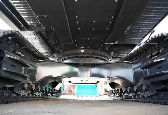 New Kobelco SK520 Crawler Excavator | Al Marwan