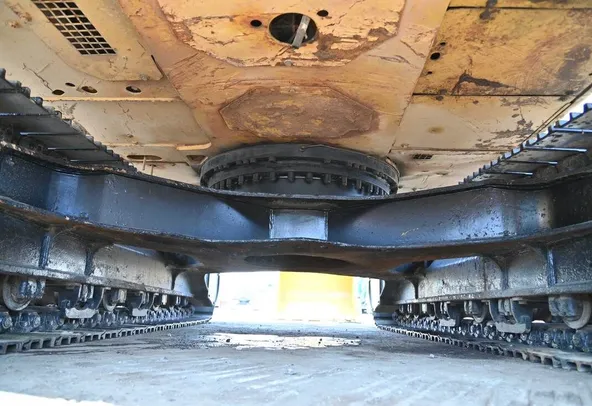 Cat 323D3 Track Excavator 2020-Undercarriage-Al Marwan