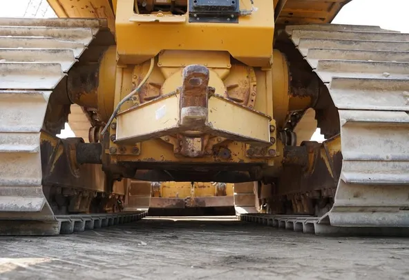 2014 Cat D6T LGP Bulldozer TT-TT-0107 undercarriage | Al Marwan