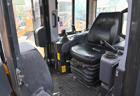 Used Komatsu D155A-6 Crawler Bulldozer Tractor