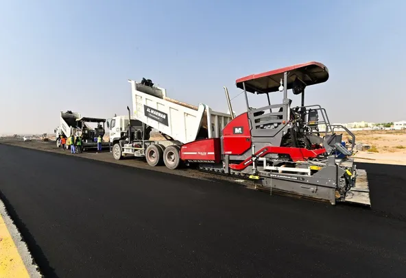 13-ton Asphalt Pavers working_Al Marwan