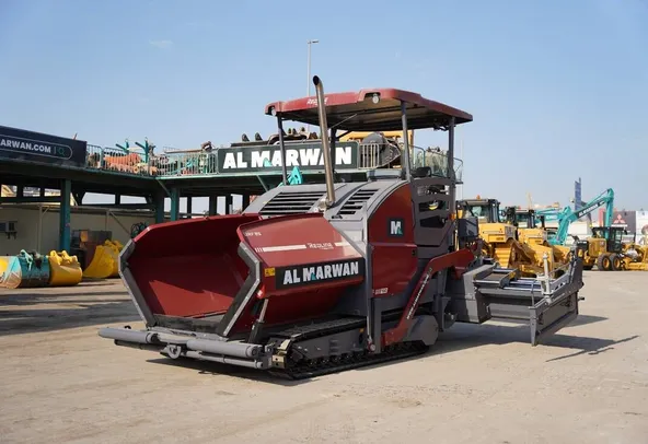 13-ton Asphalt Pavers for rent