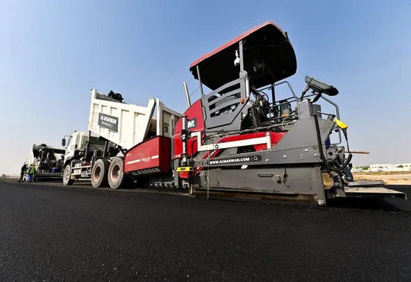 13-ton Asphalt Pavers application image