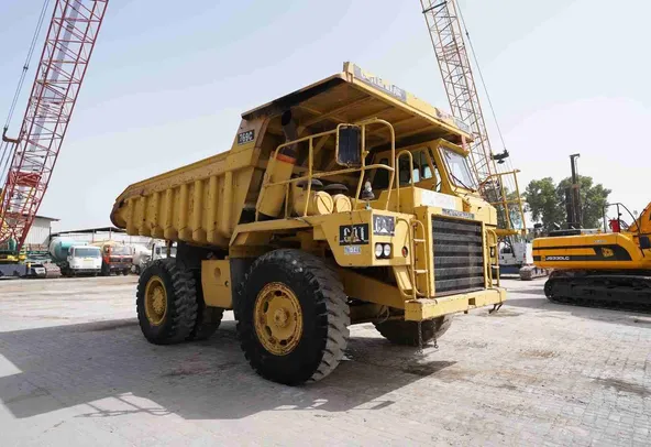 1980 Cat 769C Rigid Dump Truck Front Right View - RD-0146