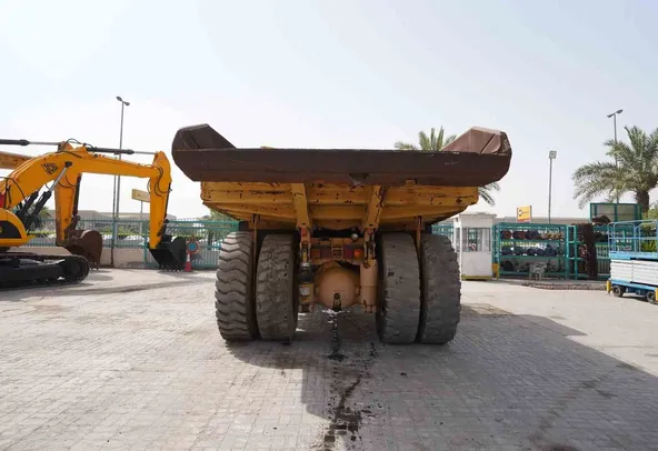 1980 Cat 769C Rigid Dump Truck Rear View - RD-0184