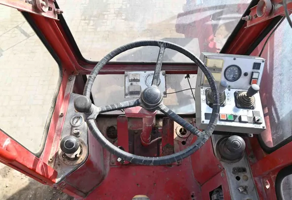 1980 Liebherr A911C Excavator with ABI Piling Rig Cabin View - PD-0003