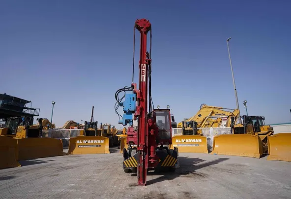 1980 Liebherr A911C Excavator with ABI Piling Rig Front View - PD-0003