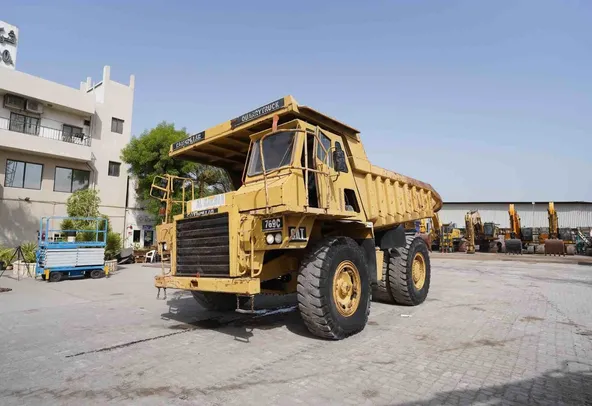 1982 Cat 769C Rigid Dump Truck Front Left View - RD-0151