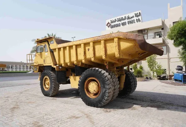 1982 Cat 769C Rigid Dump Truck Rear Left View - RD-0152