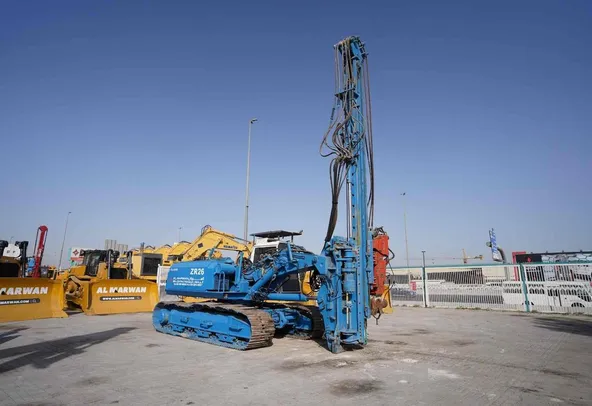 1989 Sennebogen Zeppelin ZR26 with ABI Vibro Hammer Front Right View - PD-0009