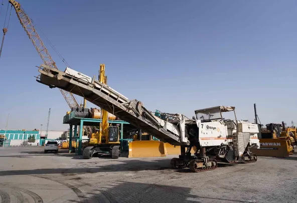 1995 Wirtgen 2100DC Cold Miller Front Left View - AS-0040