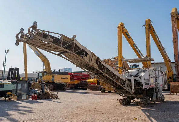 1995 Wirtgen 2000DC Cold Miller Front Left View