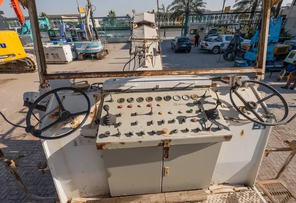 1995 Wirtgen 2000DC Cold Miller Inside Cabin View