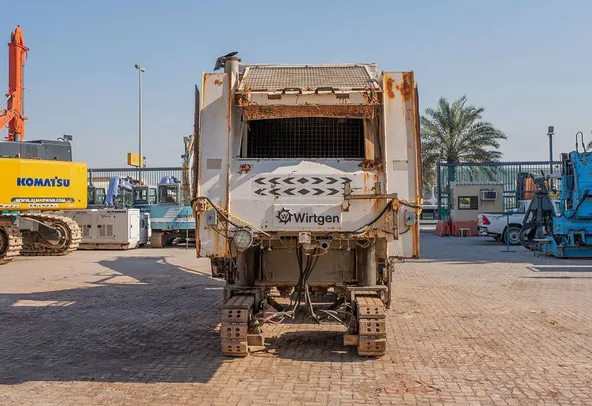 1995 Wirtgen 2000DC Cold Miller Rear View