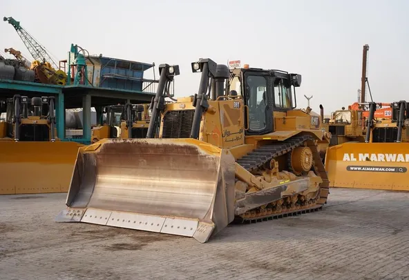Caterpillar D8T Crawler Bulldozer 2021 front left view