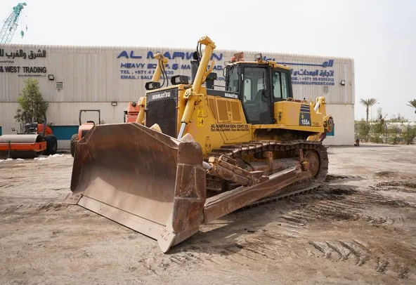 Used Komatsu D155A-6 Crawler Bulldozer Tractor