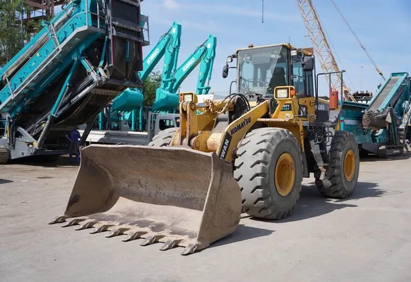 2015 Komatsu WA380-6 Wheel Loader | Al Marwan