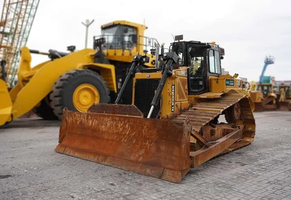 Cat D6R2 LGP Bulldozer: Reliable Construction Equipment