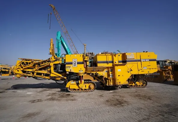 2001 CMI (Terex) PR800-7 Cold Miller left side view - Al Marwan Heavy Machinery