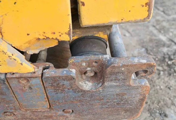 2003 Sakai HV51ST Walk-Behind Roller Undercarriage View - RO-0089