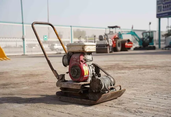 2003 Sakai PC100 Plate Compactor Front Right View - CP-0120