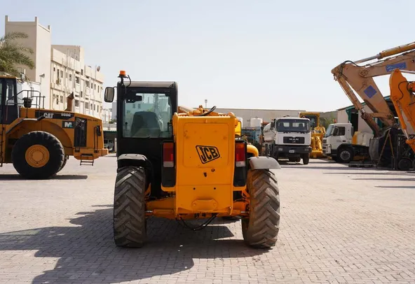 2003 JCB 532-120 Forklift Rear Image