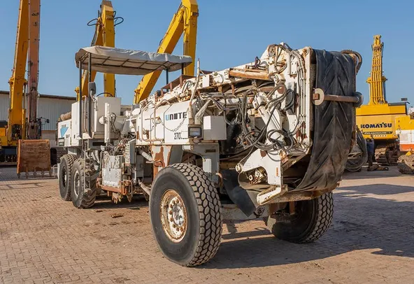 2003 Sakai ER550F Road Cutter Cold Miller Front Right View