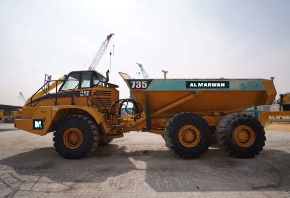 2004 Caterpillar 735 Articulated Dump Truck Left View