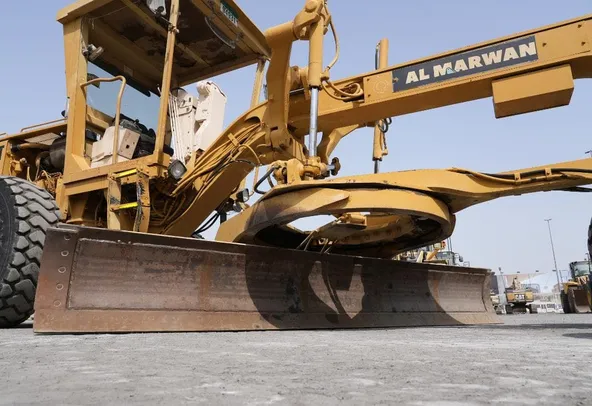 2004 Caterpillar 160H Motor Grader Under View