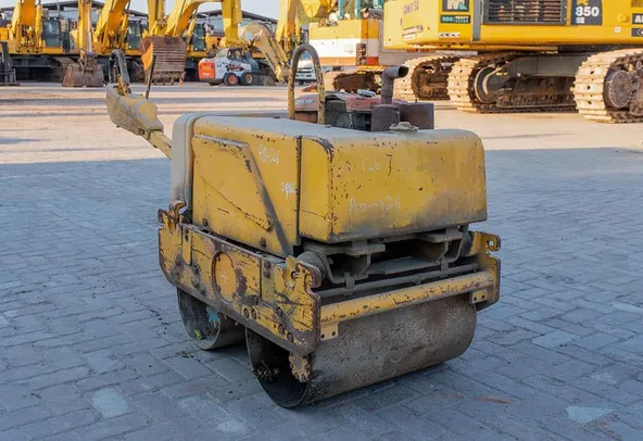 2004 Sakai HV60ST Walk-Behind Roller Front Right View