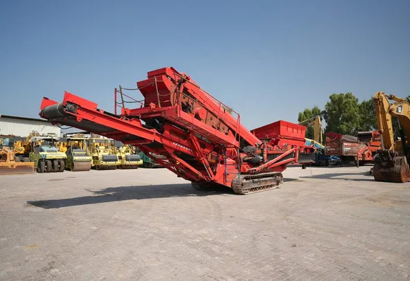 2004 Terex Finlay 663 Screener Front Left View