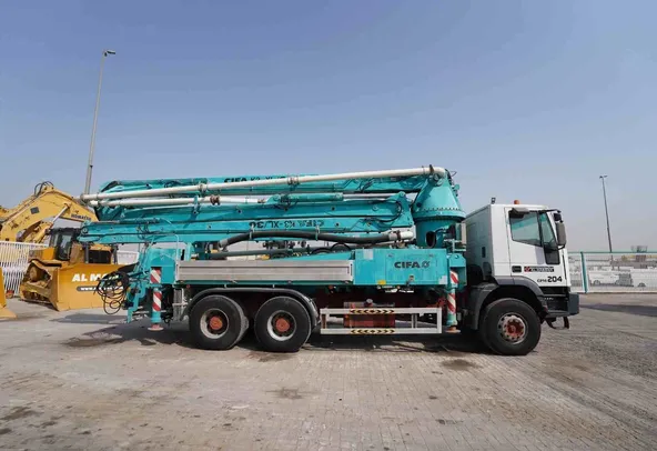 2005 Cifa PA 1206 F8 Concrete Pump on Iveco Trakker 380E37H 6x4 Truck Right View - CPM-0204